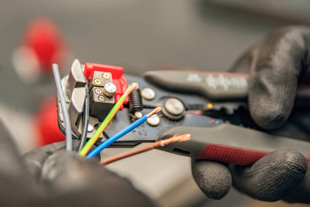 Best Local Electrician Companies  in North Kingsville, OH